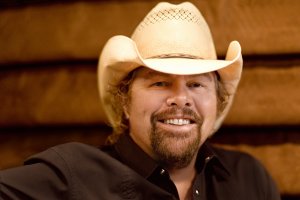 Toby Keith – You Shouldn’t Kiss Me Like This